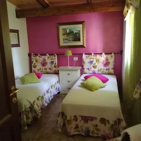 Residenza Agrituristica Santa Lucia Con Piscina Apartment *
